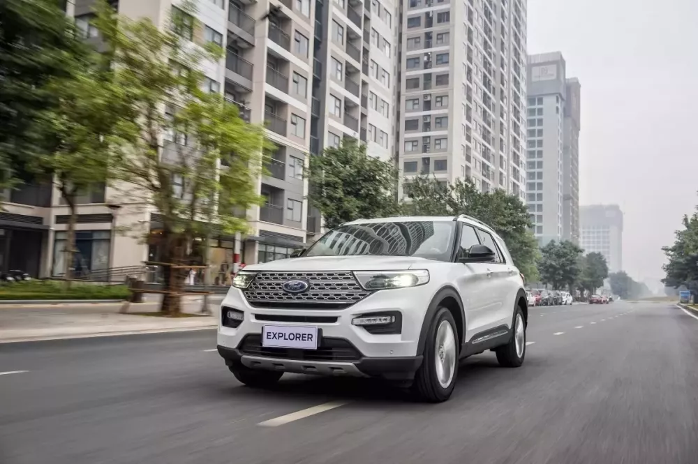 Theo thông tin từ đại lý, lô xe Ford Explorer tại Việt Nam hiện đã bán hết. Theo thông tin từ đại lý, lô xe Ford Explorer tại Việt Nam hiện đã bán hết.