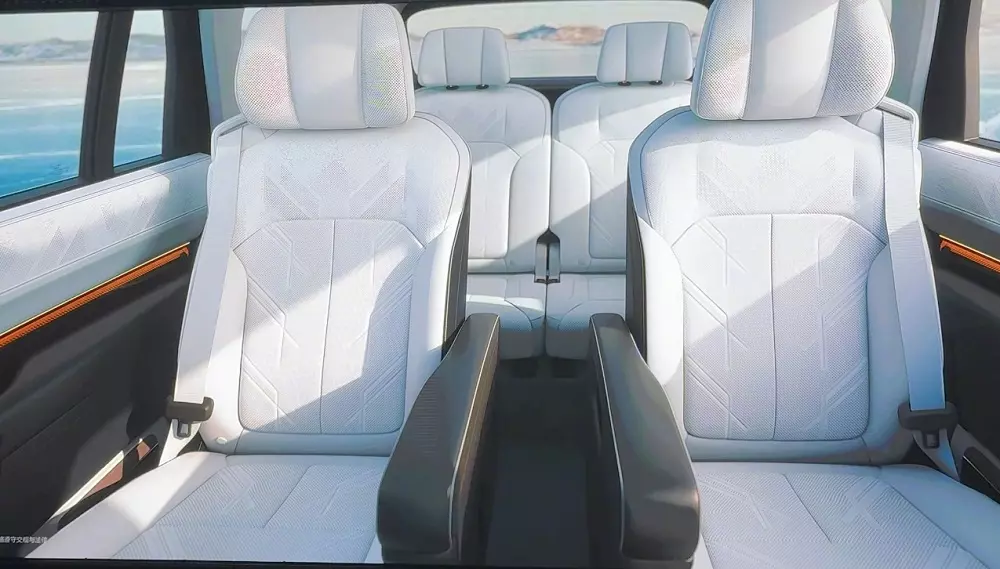 Zeekr 9X được trang bị nội thất 6 chỗ ngồi Zeekr 9X được trang bị nội thất 6 chỗ ngồi