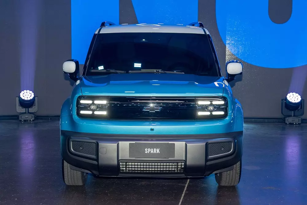 Chevrolet Spark EUV dùng chung hệ truyền động với Baojun Yep Plus Chevrolet Spark EUV dùng chung hệ truyền động với Baojun Yep Plus