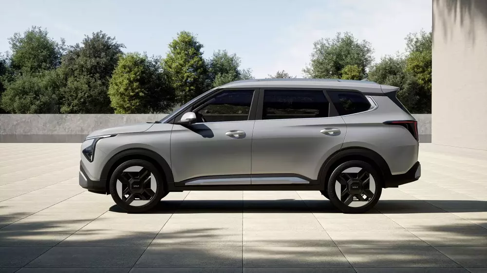 Kia Caren Clavis EV sở hữu phạm vi di chuyển tối đa 490 km Kia Caren Clavis EV sở hữu phạm vi di chuyển tối đa 490 km