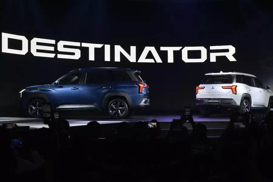 Mitsubishi Destinator sở hữu đèn hậu tương đồng với đèn pha Mitsubishi Destinator sở hữu đèn hậu tương đồng với đèn pha