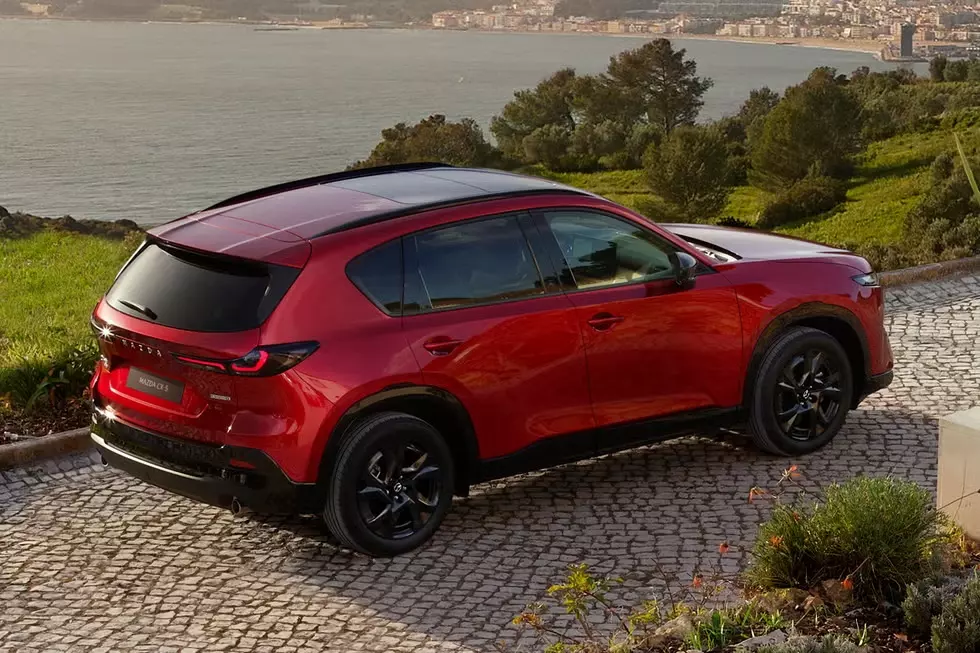 Mazda CX-5 2026 có thiết kế tạo cảm giác quen thuộc Mazda CX-5 2026 có thiết kế tạo cảm giác quen thuộc