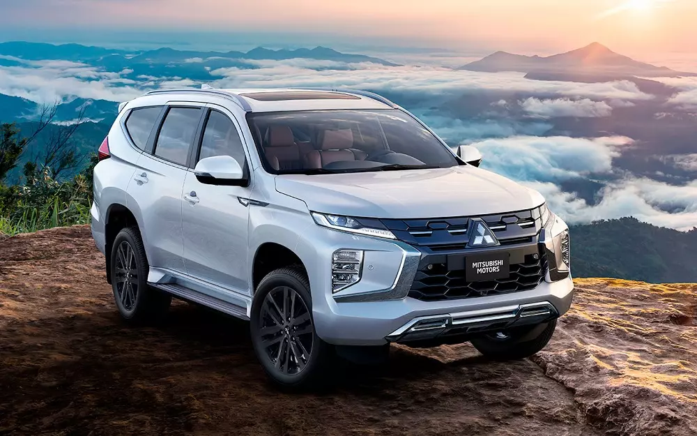 Mitsubishi Pajero Sport đời mới nhất Mitsubishi Pajero Sport đời mới nhất