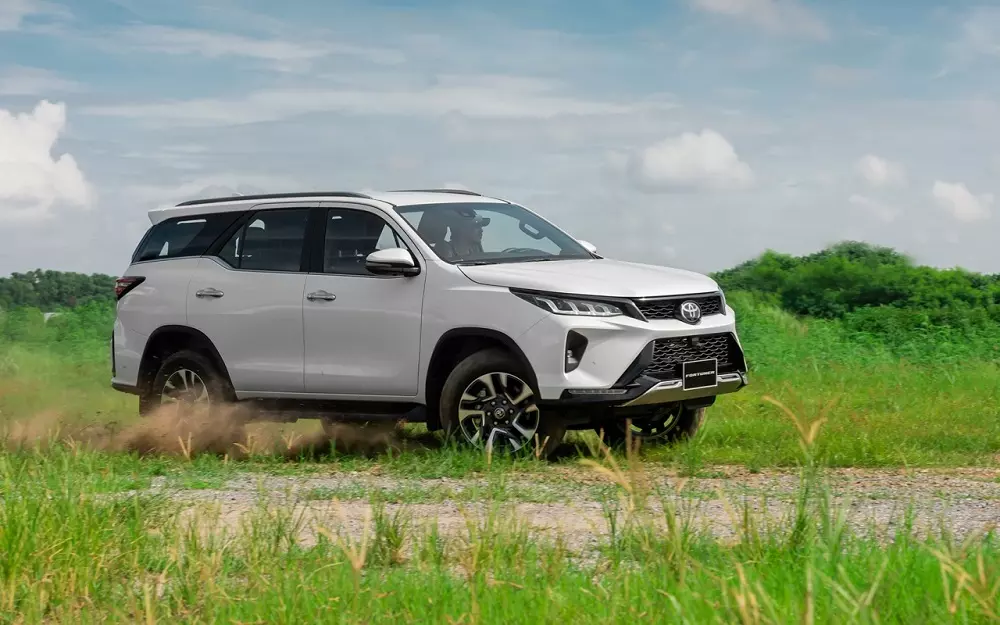 Toyota Fortuner Toyota Fortuner