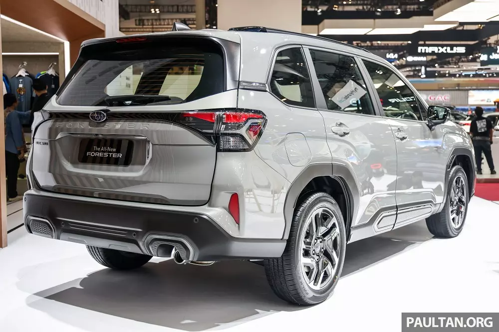 Subaru Forester 2026 tại Indonesia có giá không rẻ Subaru Forester 2026 tại Indonesia có giá không rẻ