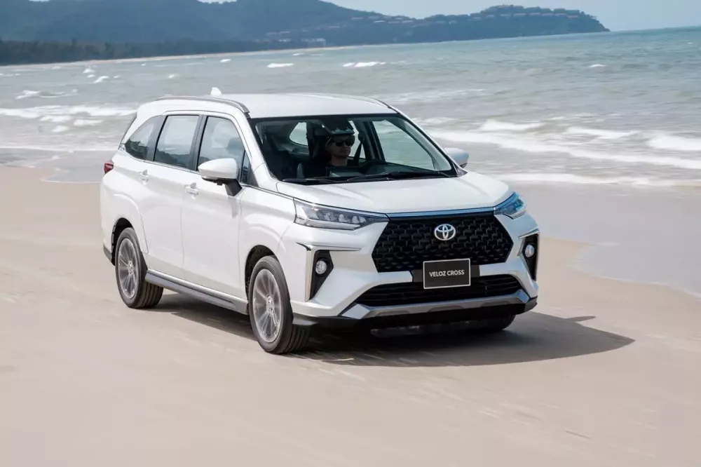 Toyota Veloz Cross Toyota Veloz Cross