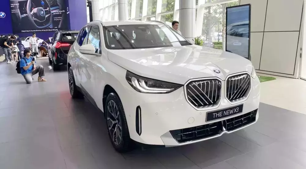 BMW X3 lặng lẽ tăng giá sau gần 2 tháng ra mắt Việt Nam, vẫn rẻ hơn Mercedes-Benz GLC BMW X3 lặng lẽ tăng giá sau gần 2 tháng ra mắt Việt Nam, vẫn rẻ hơn Mercedes-Benz GLC