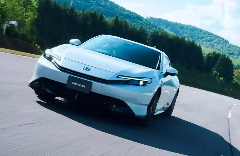 Xe thể thao 2 cửa Honda Prelude rò rỉ giá bán khiến nhiều người phải nhíu mày