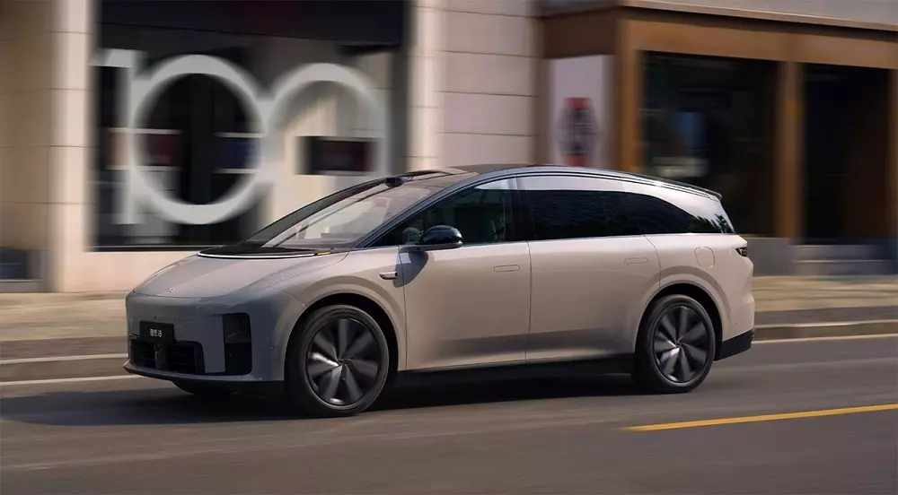 Li Auto i8 là SUV 6 chỗ nhưng có thiết kế như MPV Li Auto i8 là SUV 6 chỗ nhưng có thiết kế như MPV