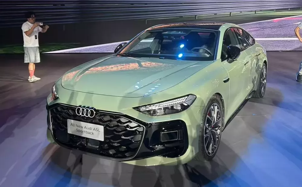 Audi A5L Sportback ra mắt tại Trung Quốc Audi A5L Sportback ra mắt tại Trung Quốc