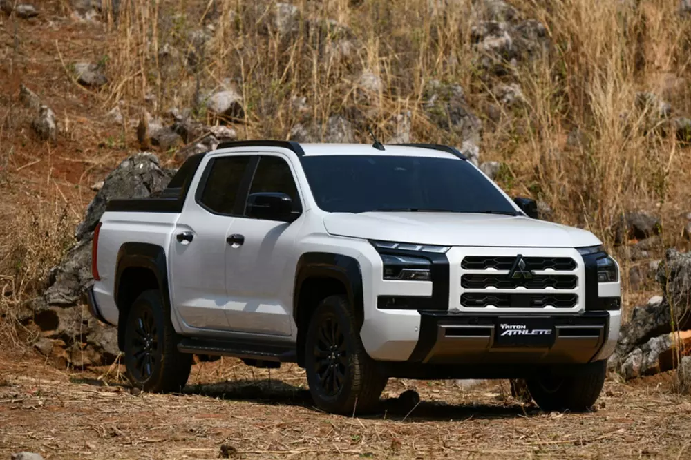 Mitsubishi Triton Mitsubishi Triton