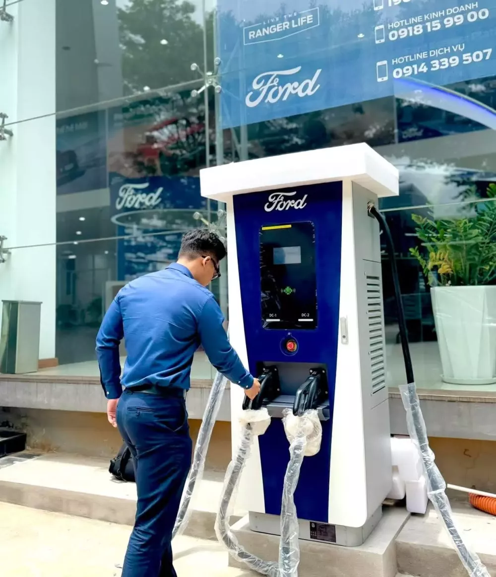Các trạm sạc của Ford xuất hiện tại một số đại lý ở Tp. Hồ Chí Minh và Hải Phòng Các trạm sạc của Ford xuất hiện tại một số đại lý ở Tp. Hồ Chí Minh và Hải Phòng
