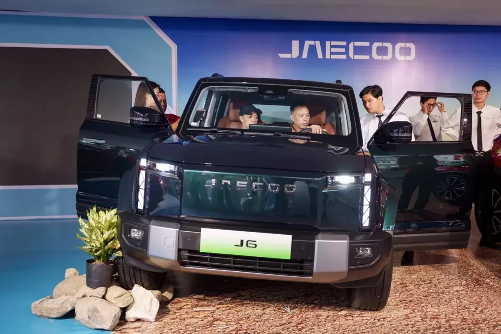 Jaecoo J6 được trưng bày tại Việt Nam, bán ra vào tháng sau, giá khoảng 900 triệu đồng Jaecoo J6 được trưng bày tại Việt Nam, bán ra vào tháng sau, giá khoảng 900 triệu đồng