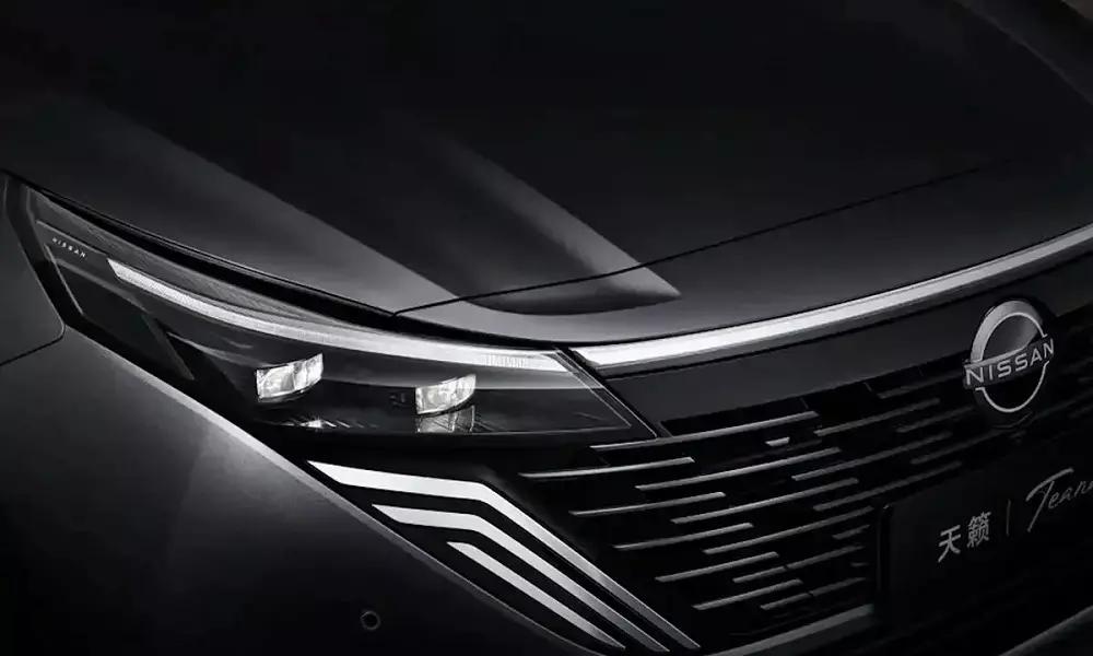 Cận cảnh cụm đèn pha LED của Nissan Teana Plus Cận cảnh cụm đèn pha LED của Nissan Teana Plus