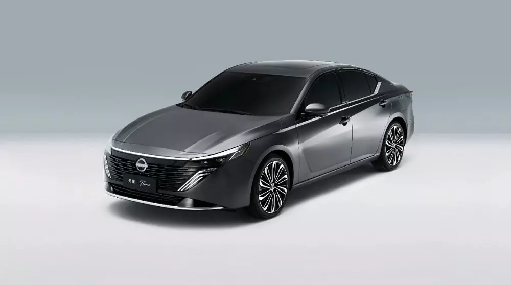 Nissan Teana Plus có thêm động cơ tiêu chuẩn mới Nissan Teana Plus có thêm động cơ tiêu chuẩn mới