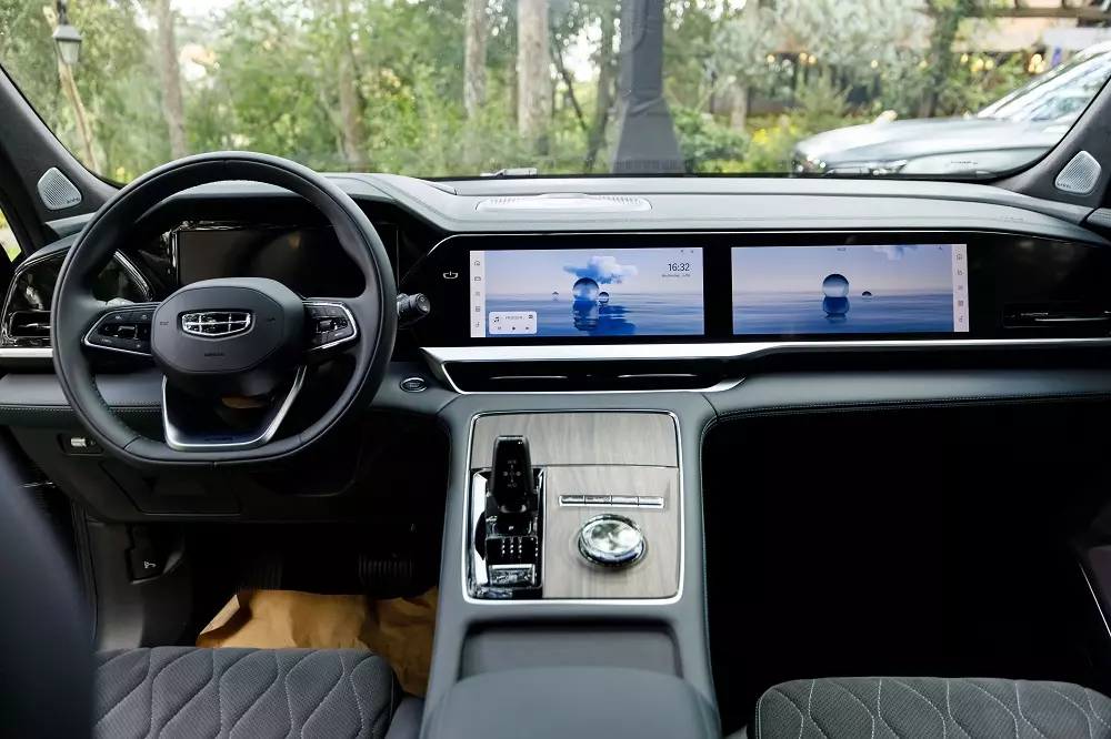 Khoang lái của Geely Monjaro Khoang lái của Geely Monjaro