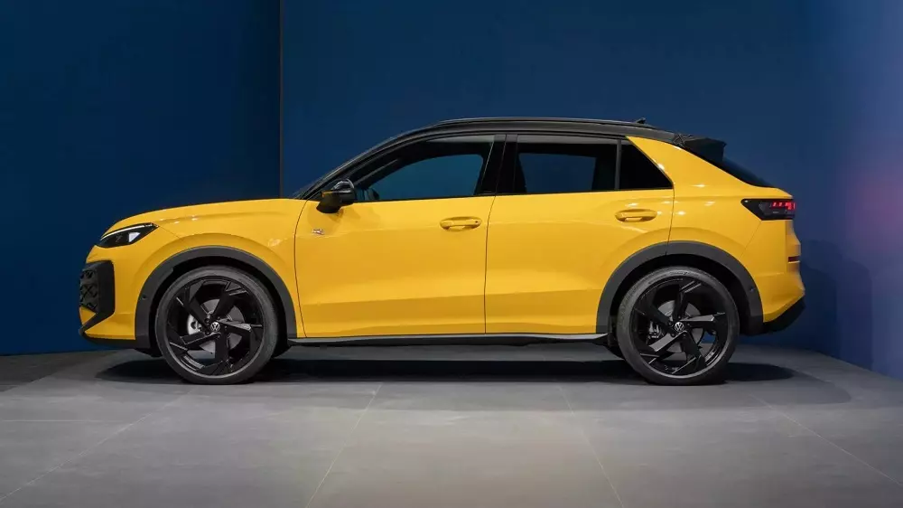 Volkswagen T-Roc 2026 dài hơn thế hệ cũ Volkswagen T-Roc 2026 dài hơn thế hệ cũ