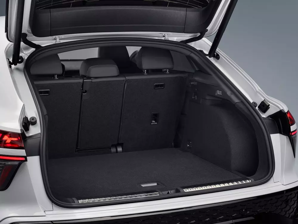 Khoang hành lý của Audi Q3 Sportback 2025 Khoang hành lý của Audi Q3 Sportback 2025