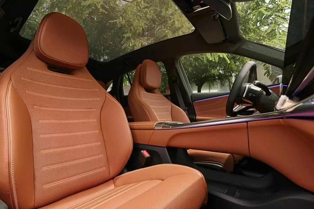 Hàng ghế trước của Mercedes-Benz GLC EQ Hàng ghế trước của Mercedes-Benz GLC EQ