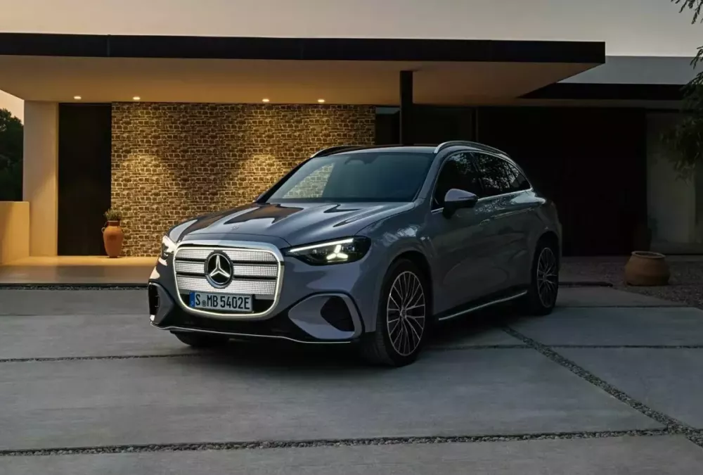 Mercedes-Benz GLC chạy hoàn toàn bằng điện trình làng Mercedes-Benz GLC chạy hoàn toàn bằng điện trình làng