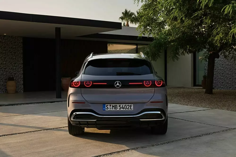 Thiết kế phía sau của Mercedes-Benz GLC EQ Thiết kế phía sau của Mercedes-Benz GLC EQ
