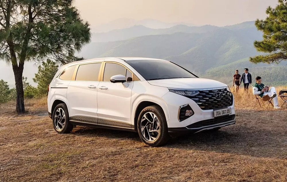 Hyundai Custin Hyundai Custin