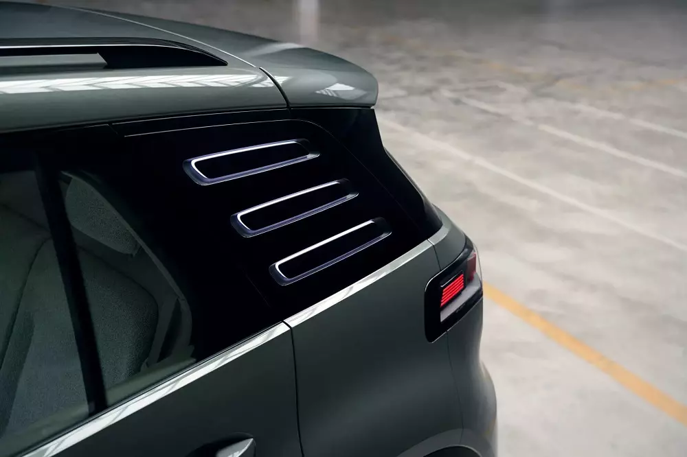 3 khối chữ nhật phát sáng ở cột C của Volkswagen ID. Cross 3 khối chữ nhật phát sáng ở cột C của Volkswagen ID. Cross