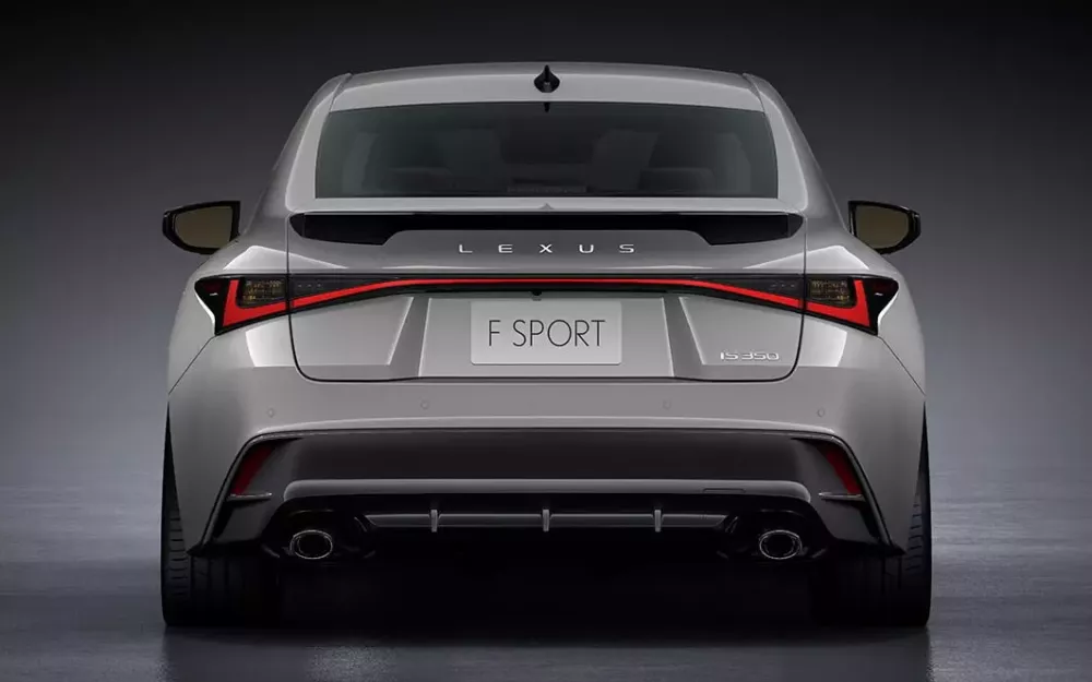 Lexus IS 2026 không có phiên bản IS 500 như trước Lexus IS 2026 không có phiên bản IS 500 như trước