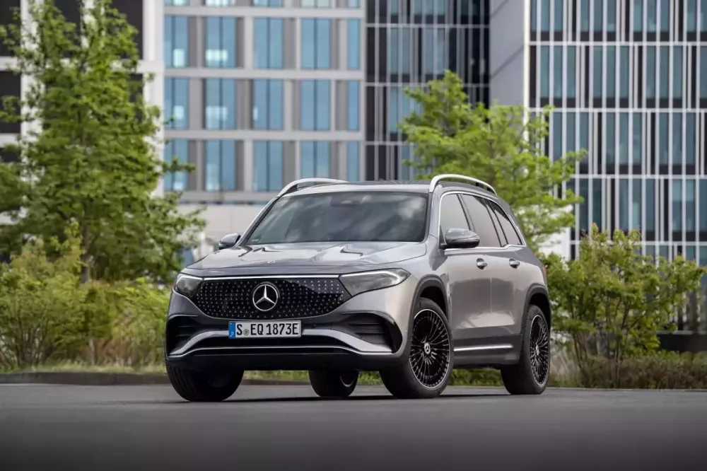 Mercedes-Benz EQB bị khai tử vì bán kém Mercedes-Benz EQB bị khai tử vì bán kém