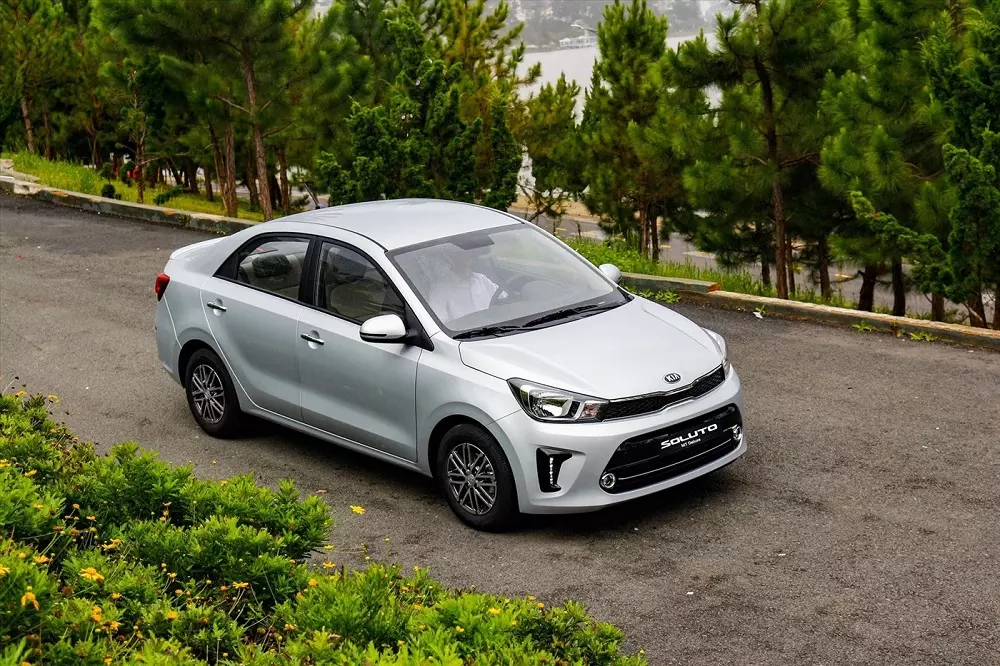 Kia Soluto Kia Soluto