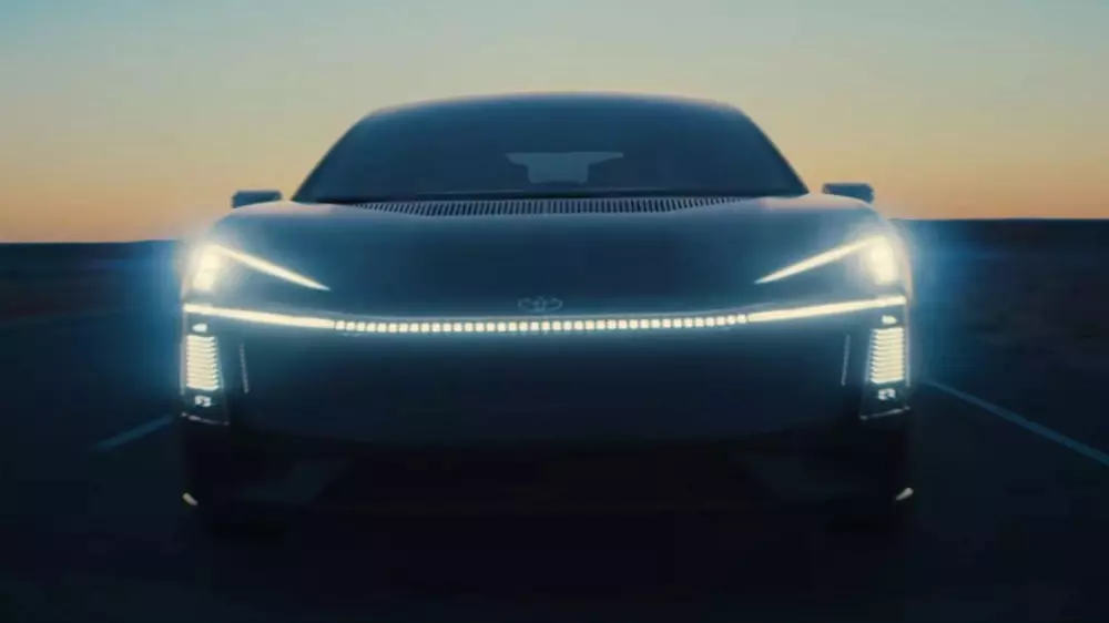 Hệ thống đèn trước bắt mắt của Toyota Corolla Concept Hệ thống đèn trước bắt mắt của Toyota Corolla Concept