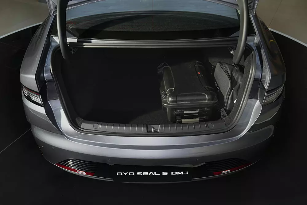Khoang hành lý của BYD Seal 5 Khoang hành lý của BYD Seal 5