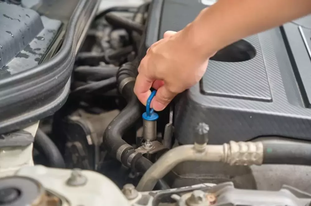Mẹo giữ gìn xe như mới, giúp xế yêu luôn bền đẹp, giữ giá khi bán lại Mẹo giữ gìn xe như mới, giúp xế yêu luôn bền đẹp, giữ giá khi bán lại