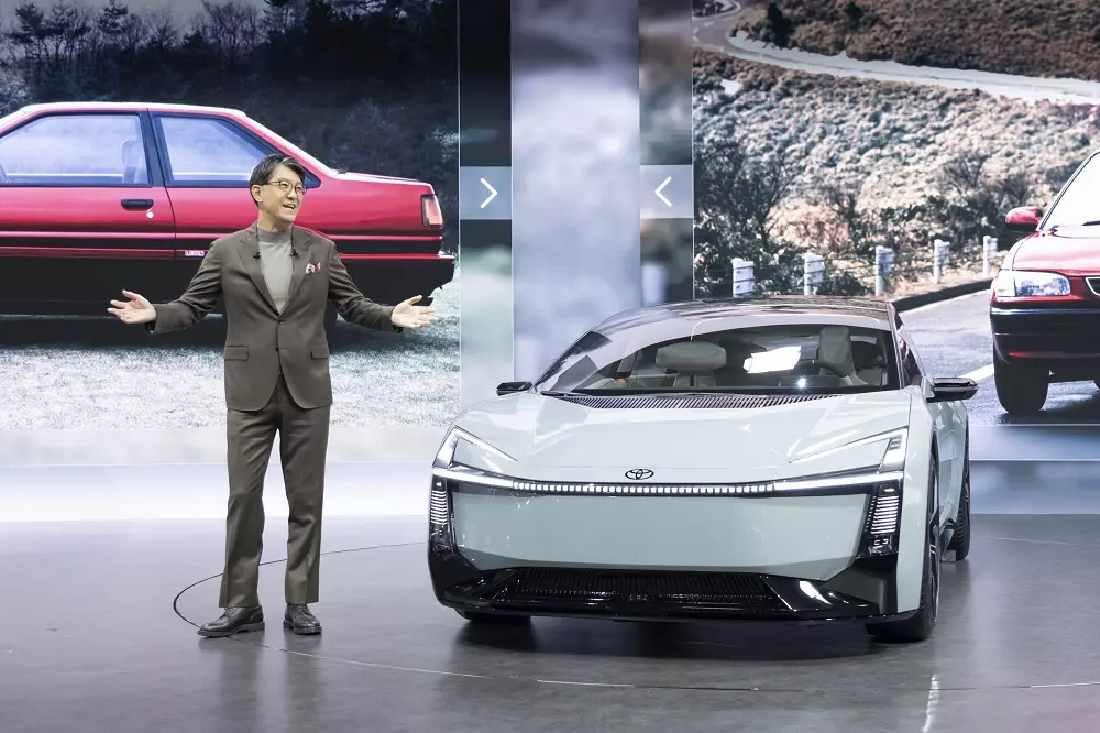 Toyota ra mắt Corolla mới với thiết kế táo bạo đến mức khó nhận ra Toyota ra mắt Corolla mới với thiết kế táo bạo đến mức khó nhận ra