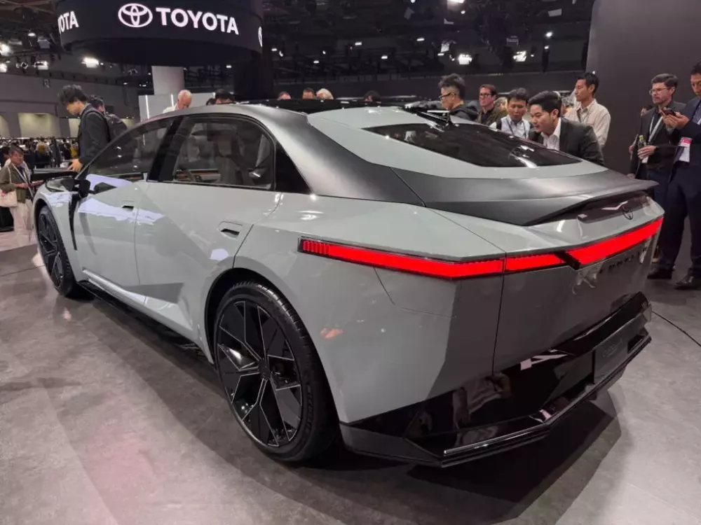 Toyota Corolla thế hệ mới sẽ có nhiều tùy chọn động cơ Toyota Corolla thế hệ mới sẽ có nhiều tùy chọn động cơ