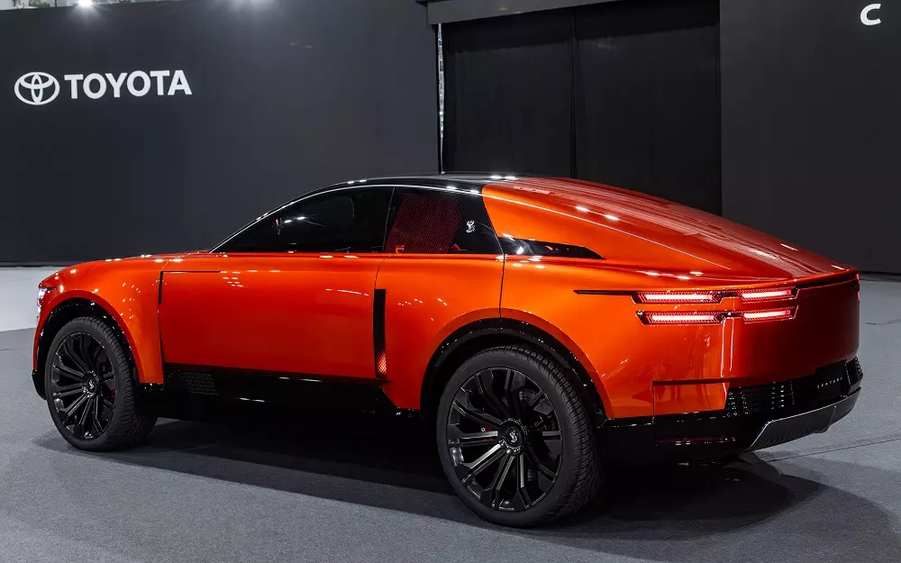 Century sẽ là thương hiệu được định vị cao cấp hơn Lexus Century sẽ là thương hiệu được định vị cao cấp hơn Lexus