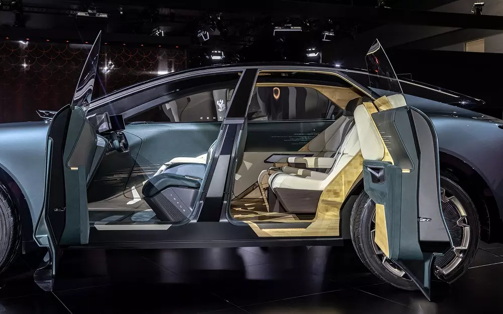 Lexus LS Coupe Concept sở hữu 2 hàng ghế bên trong