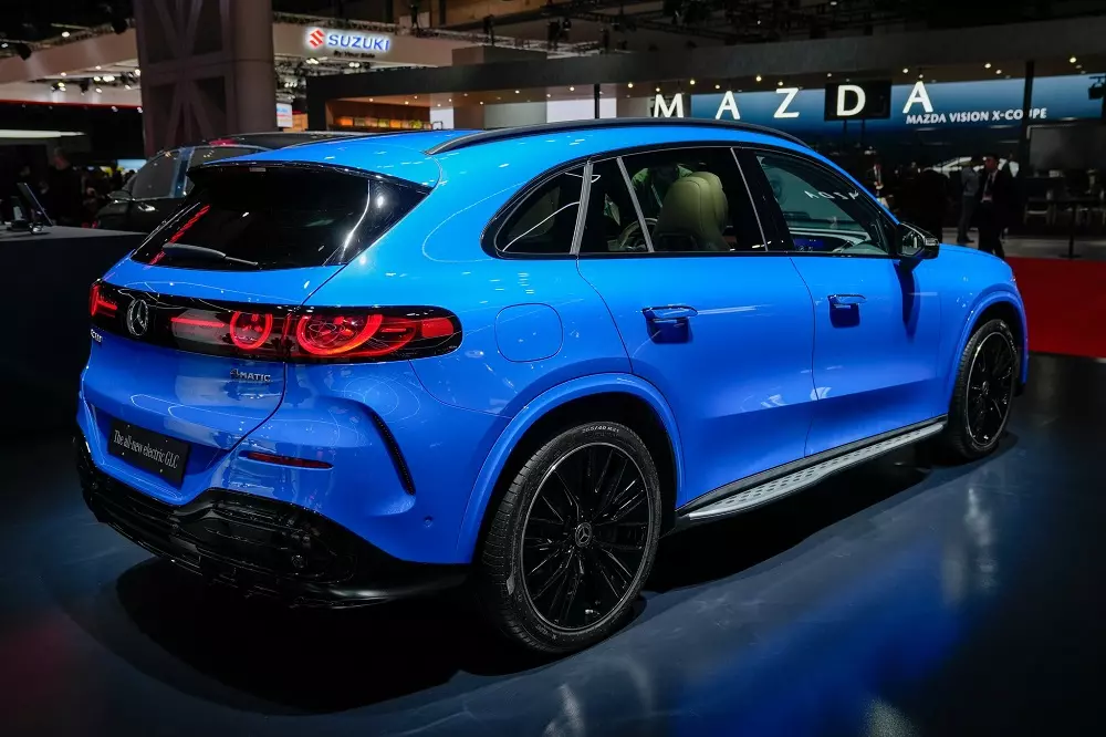 Mercedes-Benz GLC EQ có thể sẽ được bán tại Việt Nam trong tương lai Mercedes-Benz GLC EQ có thể sẽ được bán tại Việt Nam trong tương lai