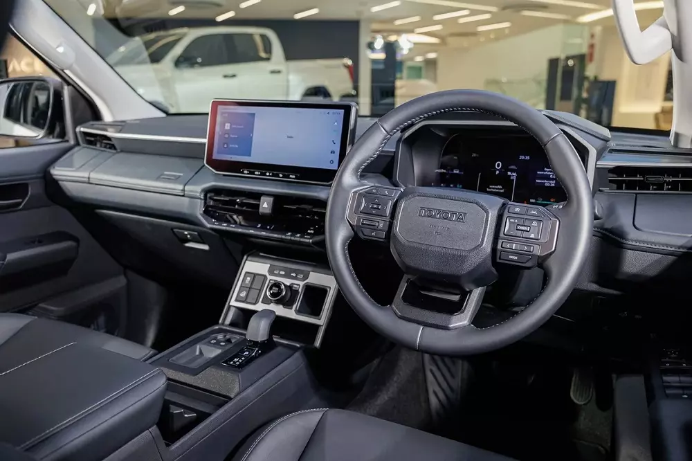 Nội thất của Toyota Hilux 2026 bản cao cấp Nội thất của Toyota Hilux 2026 bản cao cấp