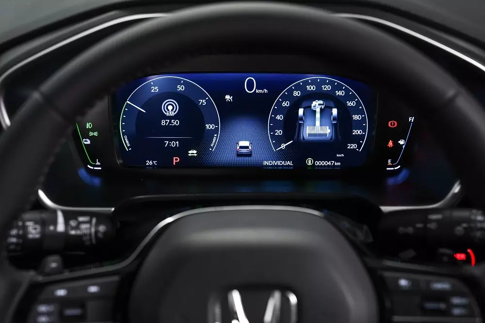 Honda CR-V 2026 có bảng đồng hồ kỹ thuật số 10,2 inch tiêu chuẩn