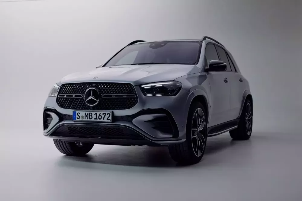 Mercedes-Benz GLE 400e 4Matic 2026 chính thức ra mắt Việt Nam