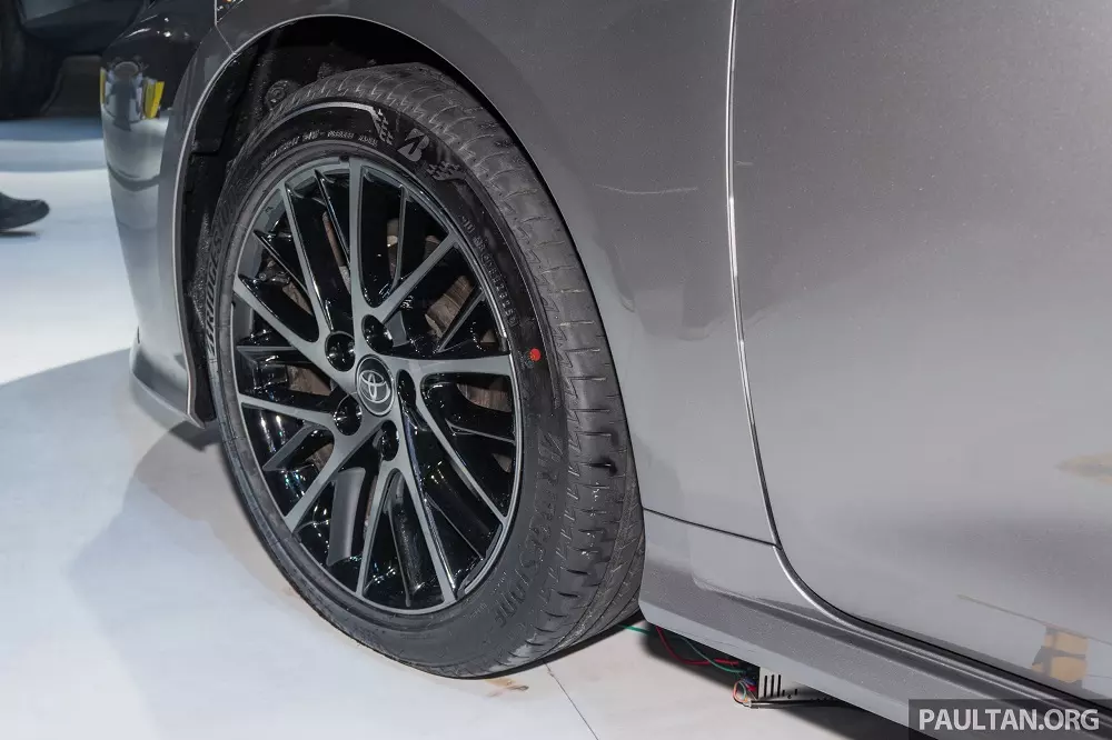 Toyota Corolla 2026 dùng mâm 17 inch