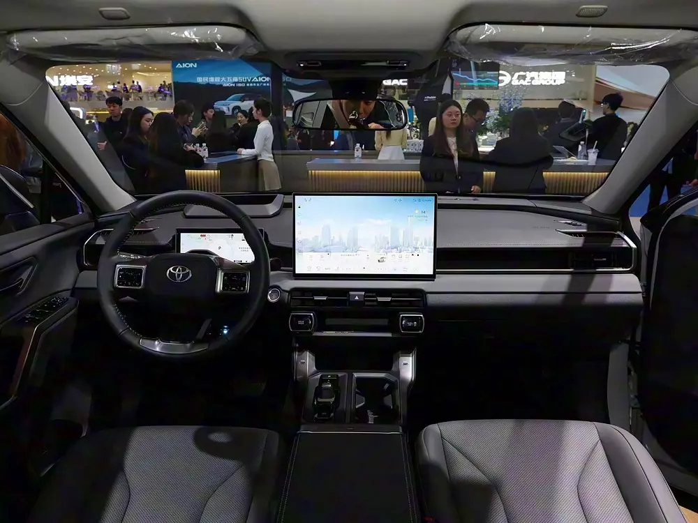 Khoang lái của Toyota Wildlander 2026 Khoang lái của Toyota Wildlander 2026