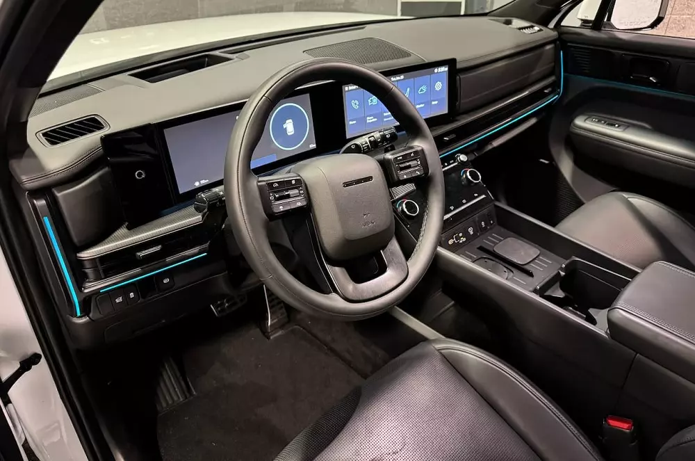 Nội thất của Hyundai Santa Fe Hybrid ở thị trường nước ngoài