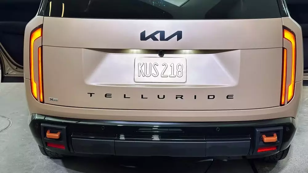 Kia Telluride 2026 lần đầu tiên có động cơ hybrid