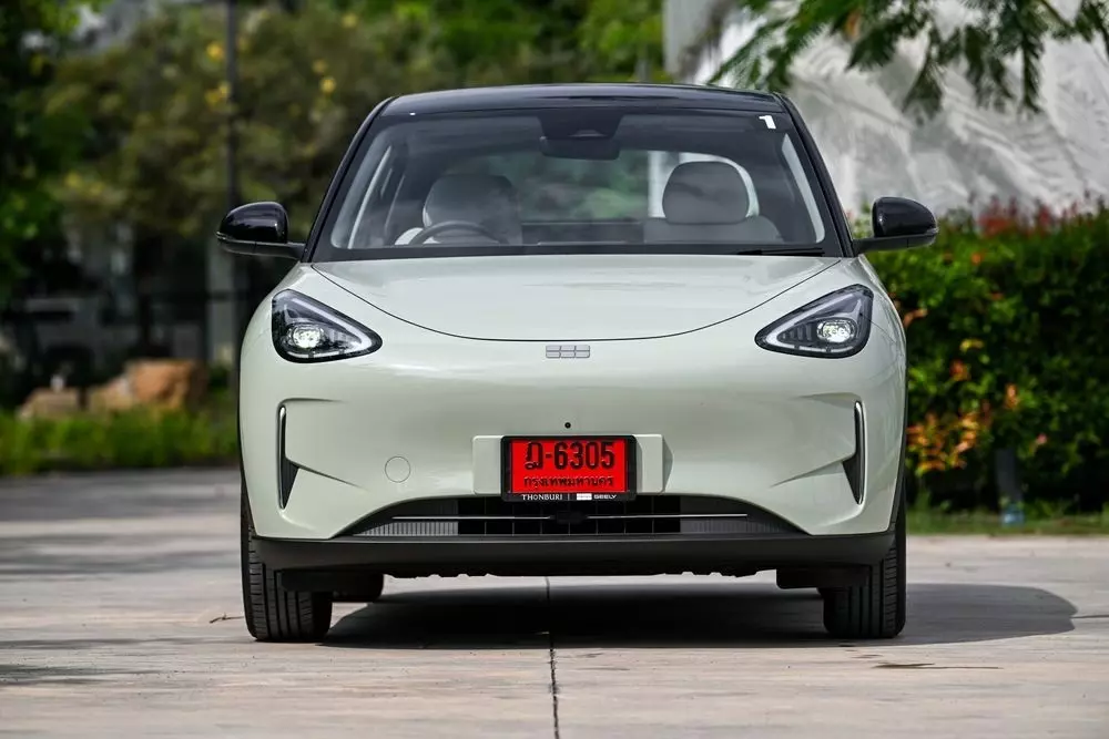 Geely EX2 có các tính năng an toàn chủ động ADAS