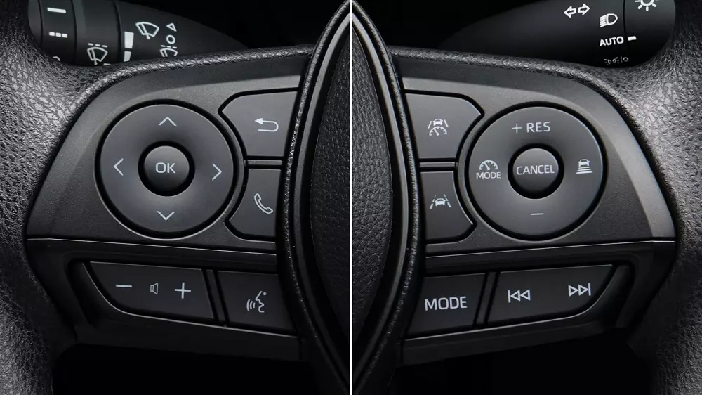 Toyota Probox 2026 có thêm vô lăng mới