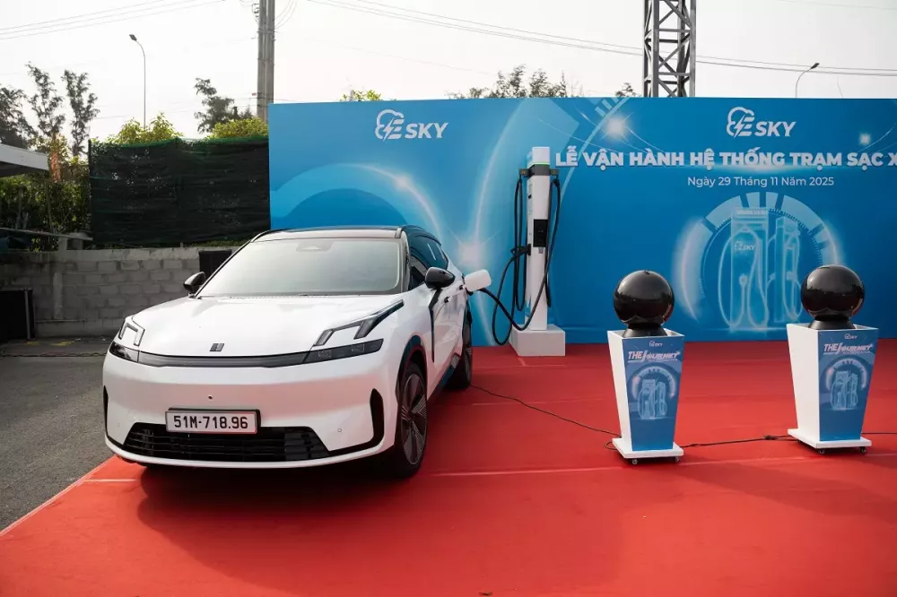 Lynk & Co 08 - mẫu SUV PHEV đang được Tasco Auto phân phối tại Việt Nam