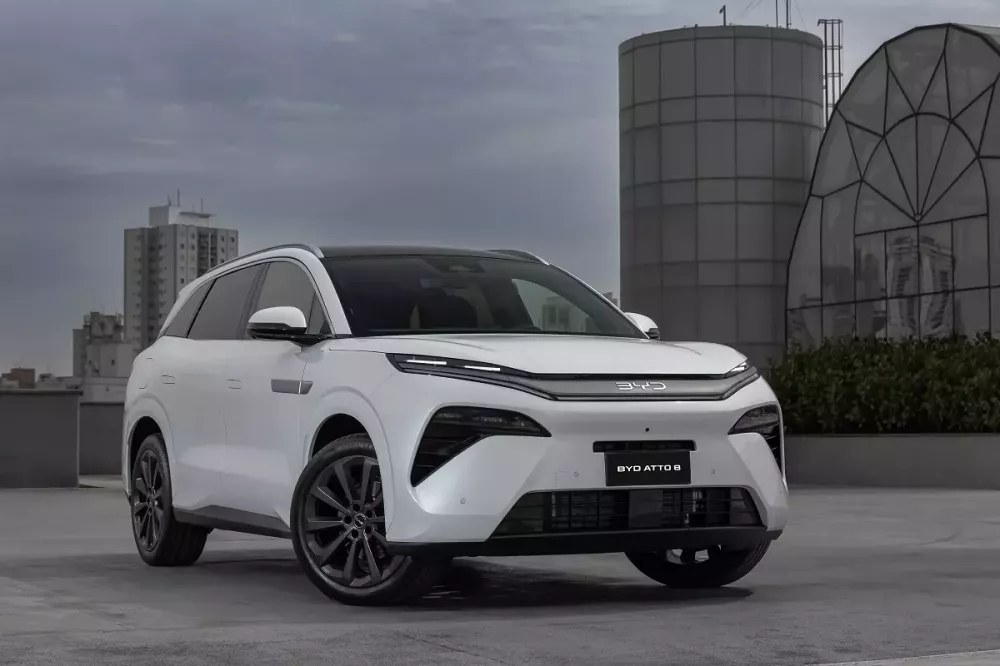 SUV hạng trung BYD Sealion 8 ra mắt phiên bản mới