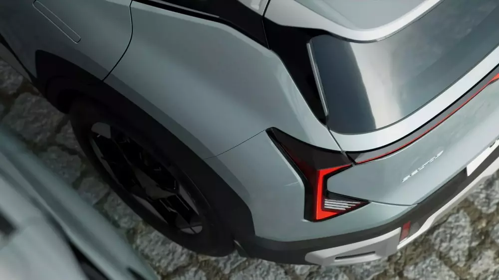 Khu vực phía sau của Kia Seltos 2026 được bổ sung đèn hậu mới